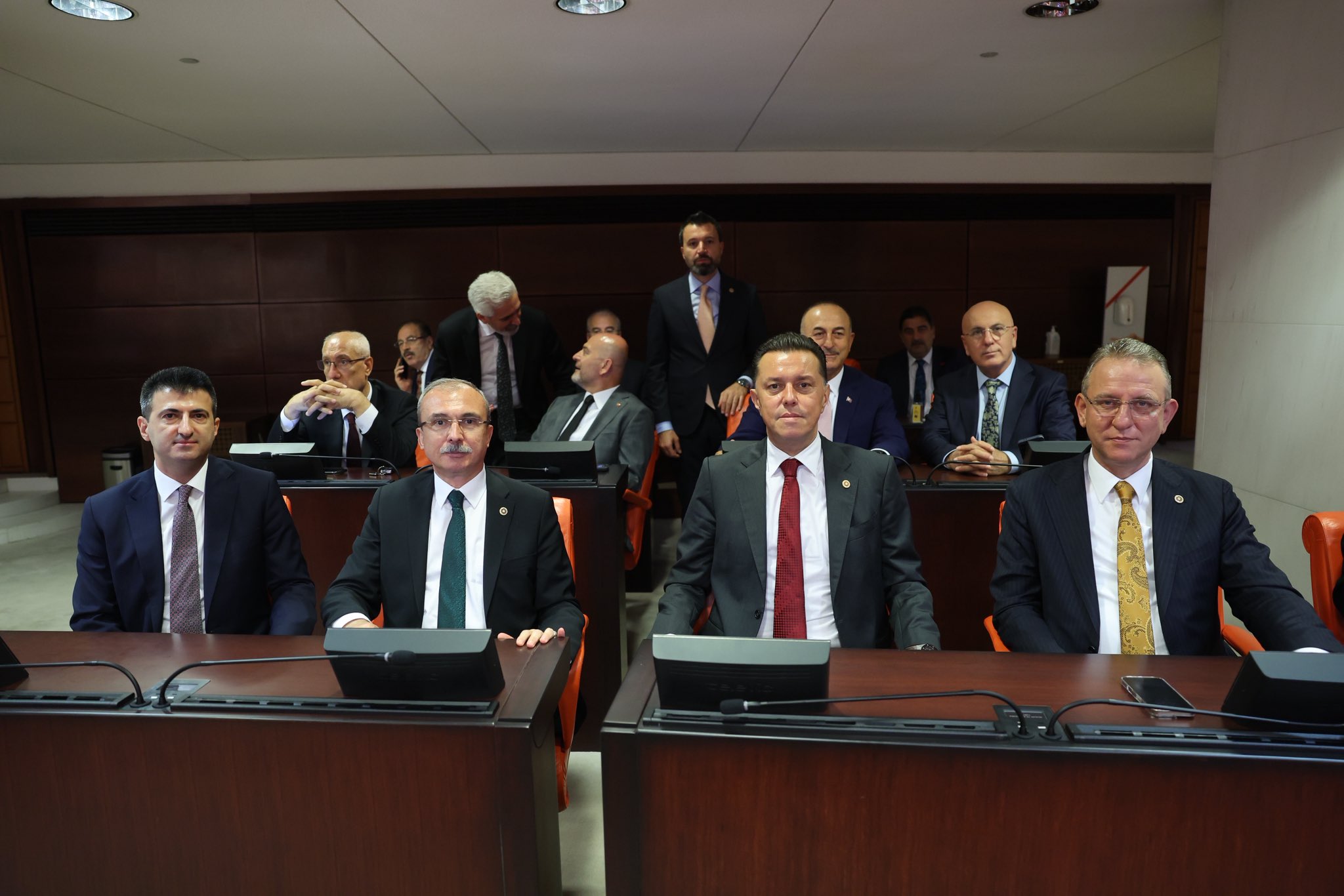 “Enerji Bağımsızlığı İçin Kararlıyız” – Nebi Hatipoğlu’ndan Kritik Açıklamalar