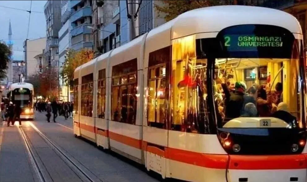 Eskişehir’de Öğrencilere Kötü Haber: Ulaşım Abonmanı 300 TL Oldu