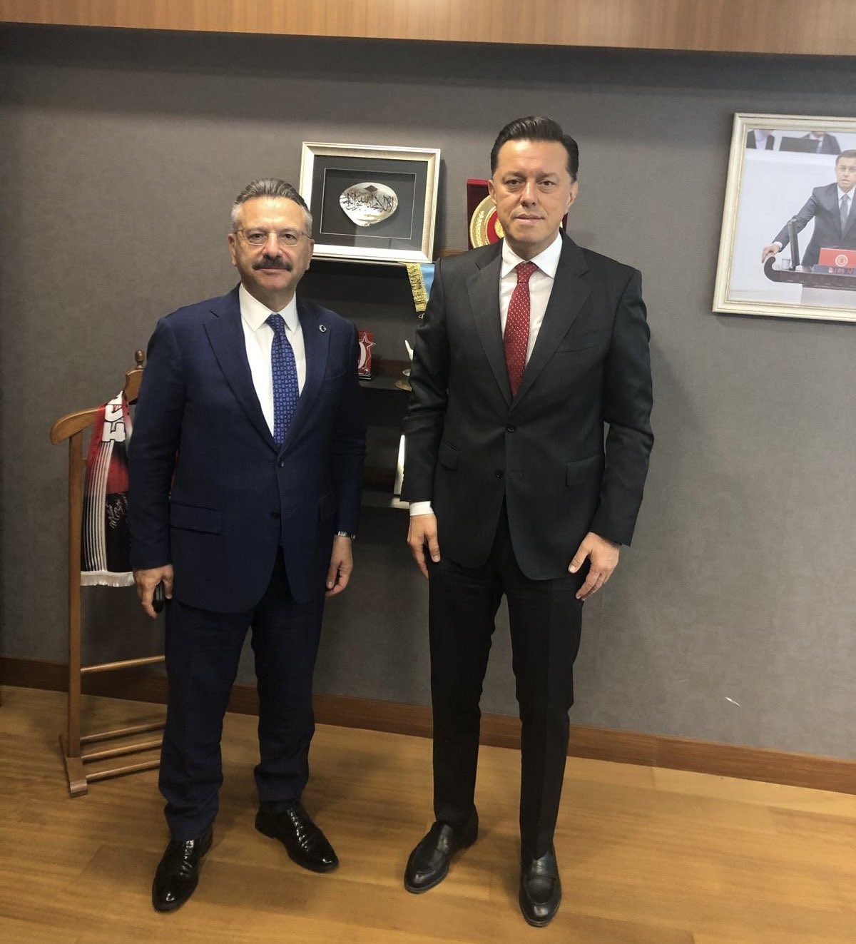 Milletvekili Hatipoğlu, Vali Aksoy’u TBMM’de Ağırladı: Eskişehir’in Gündemi Masaya Yatırıldı