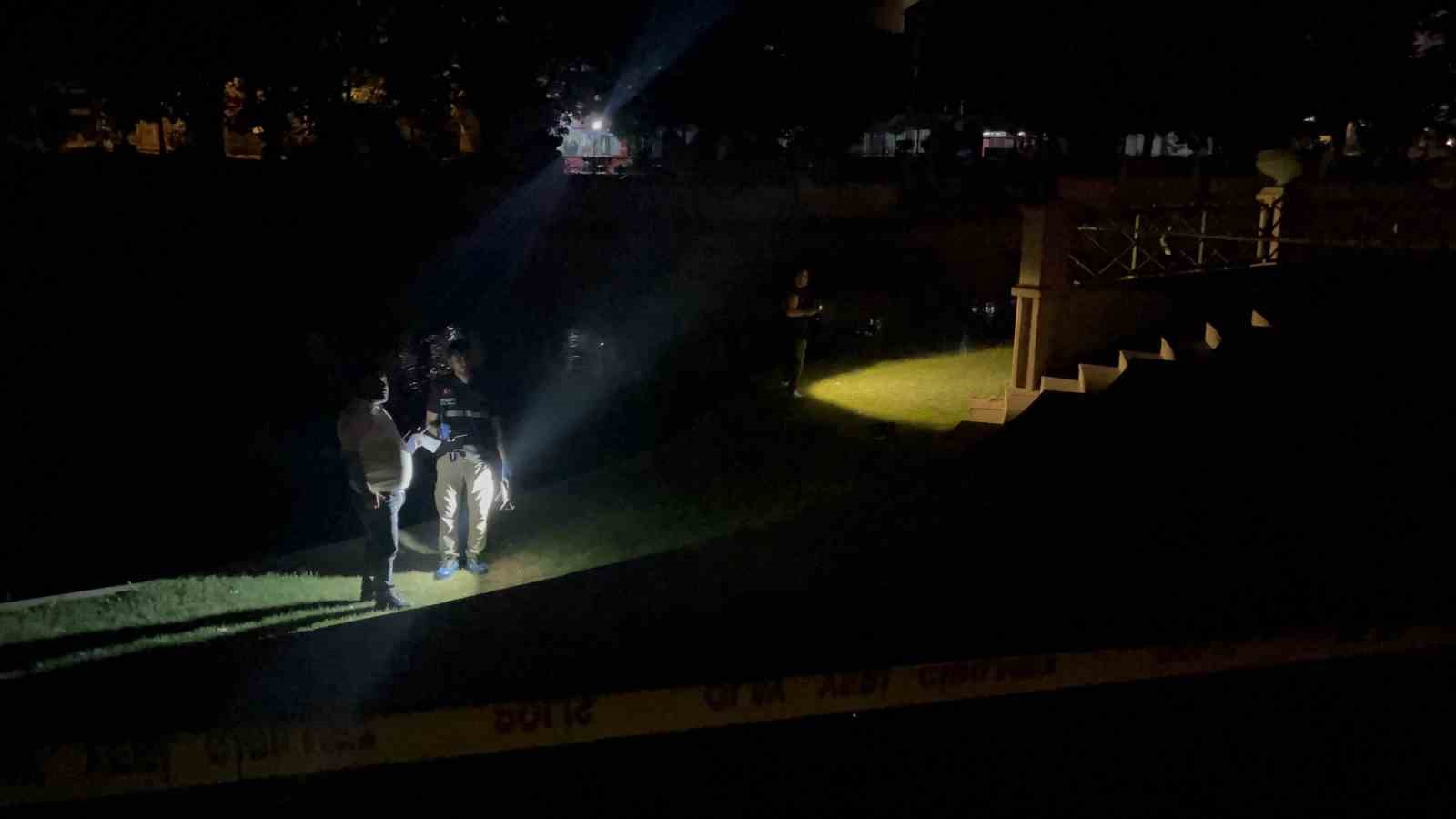 Porsuk Çayı Yanında Yaşanan Alkollü Şahıs Vakası Korkuttu