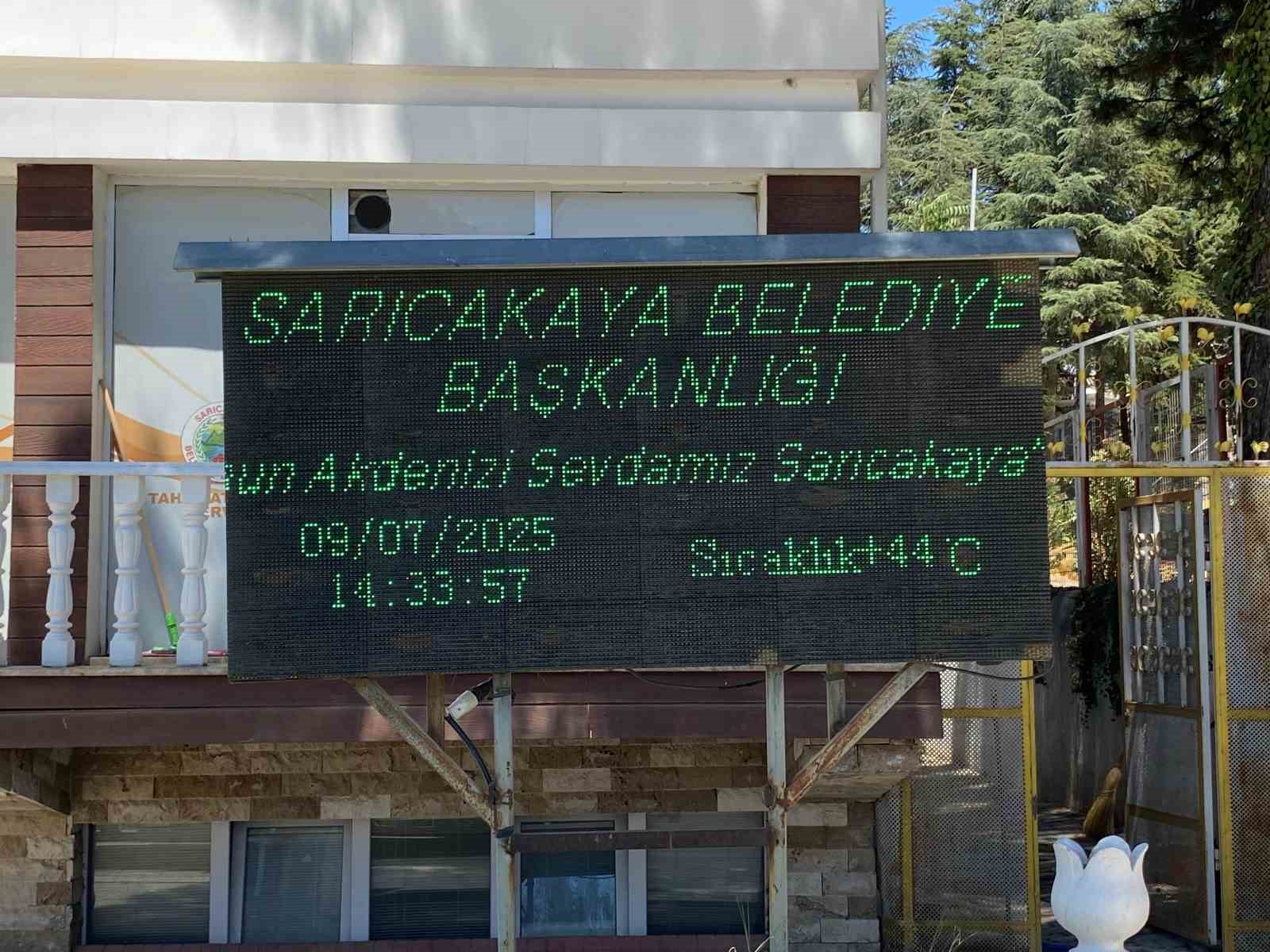 Sarıcakaya’da termometreler 44 dereceyi gördü