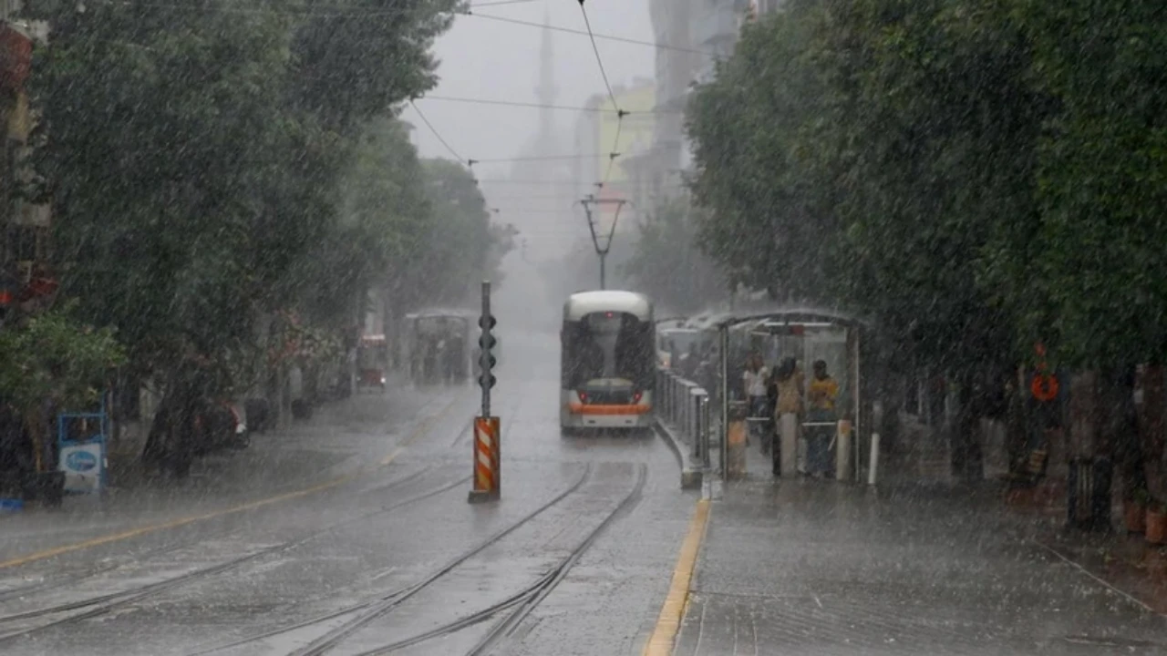 Eskişehir Dikkat! Cuma Günü Sağanak Yağış Bekleniyor