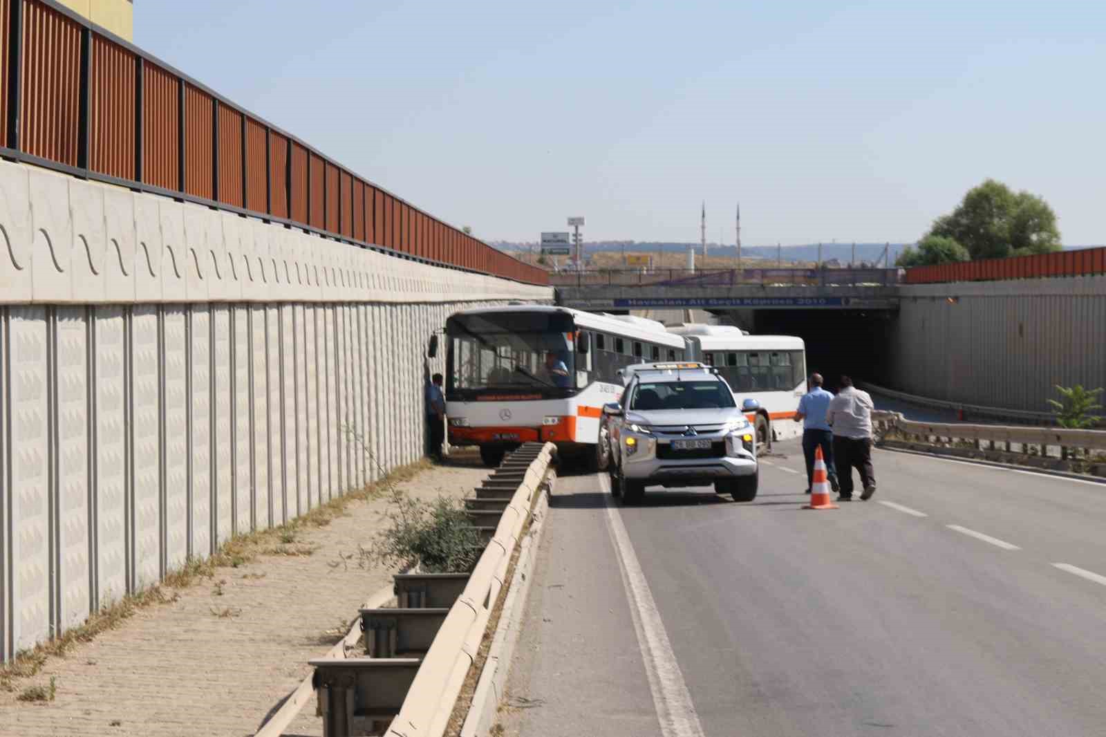 Eskişehir’de Belediye Otobüsü Facianın Eşiğinden Döndü!