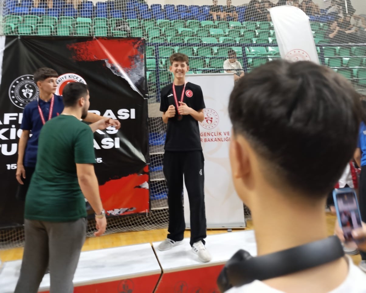 Eskişehirli sporcudan Zafer Kupası’nda önemli başarı