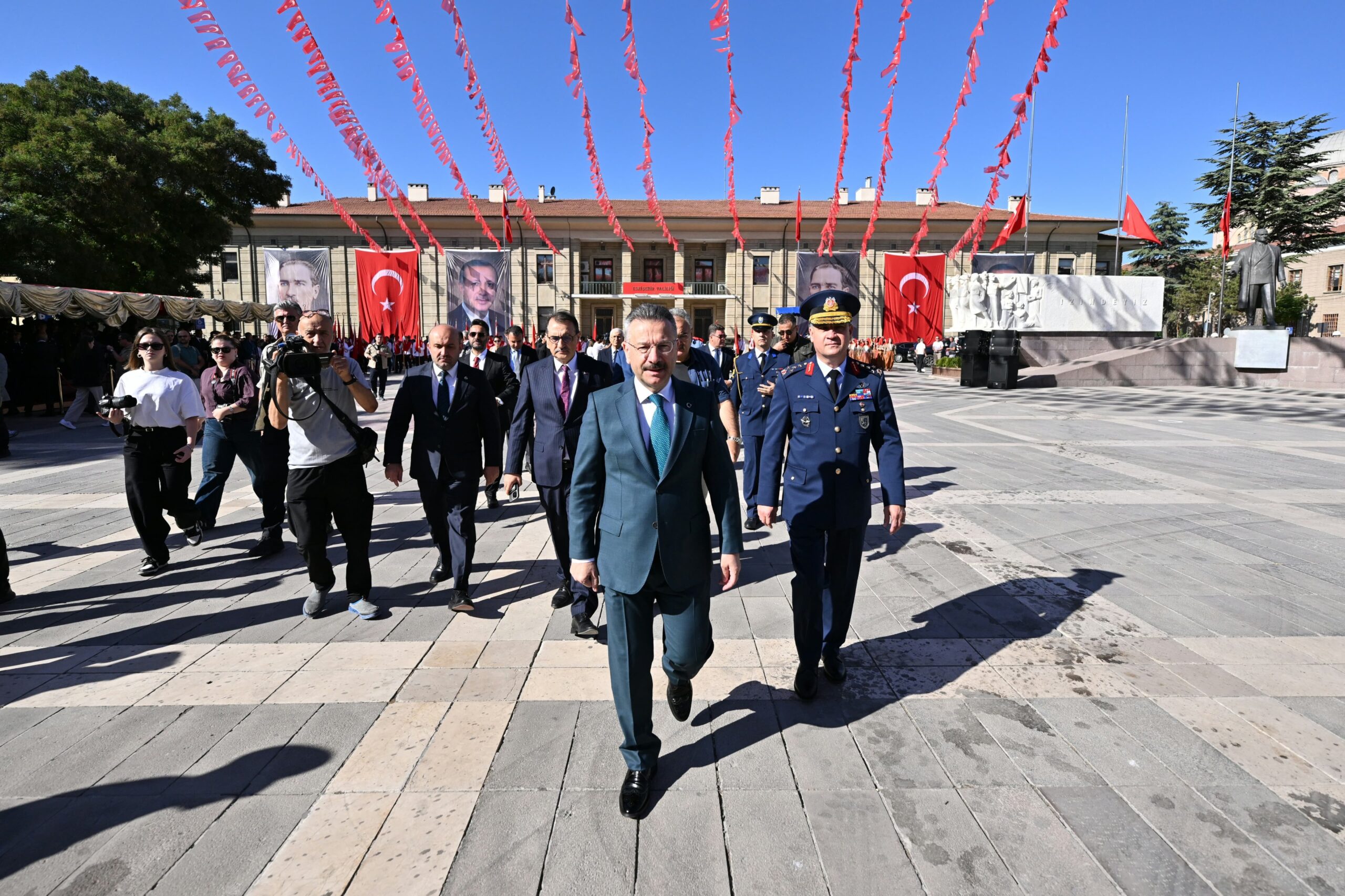 ESKİŞEHİR’İN KURTULUŞUNUN 103. YILINDA ANLAMLI TÖREN!