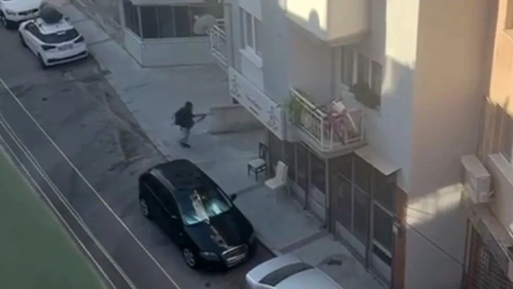 İzmir'de karakola hain saldırı: Şehitlerimiz var!