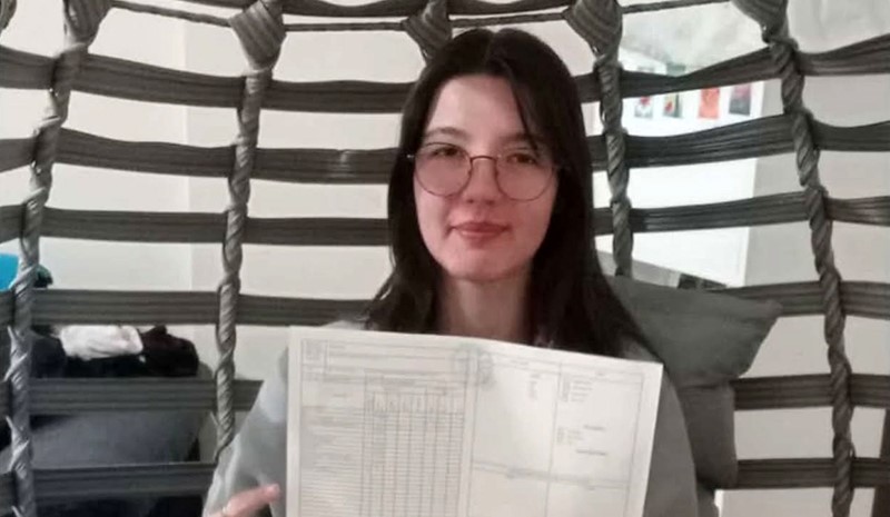 ESKİŞEHİR’DE GENÇ KIZDAN DÜN AKŞAMDAN BERİ HABER ALINAMIYOR!