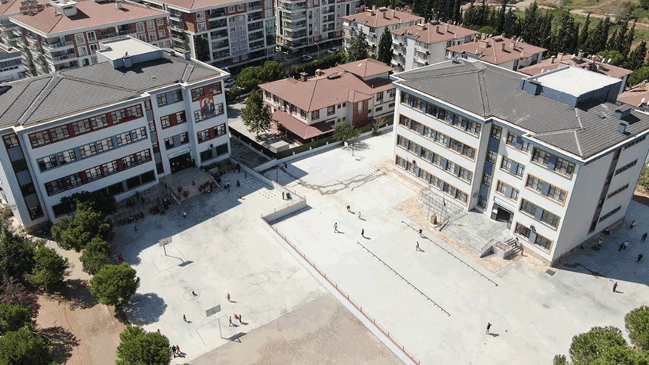 Vali Aksoy’dan Eğitime Örnek Hamle: Mahalle İlk Kez Okuluna Kavuştu