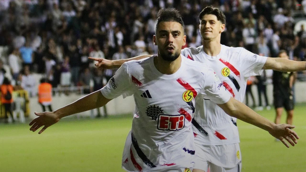 Eskişehirspor, Gol Yemeyen Uşakspor’a İlkleri Yaşatmak İstiyor!