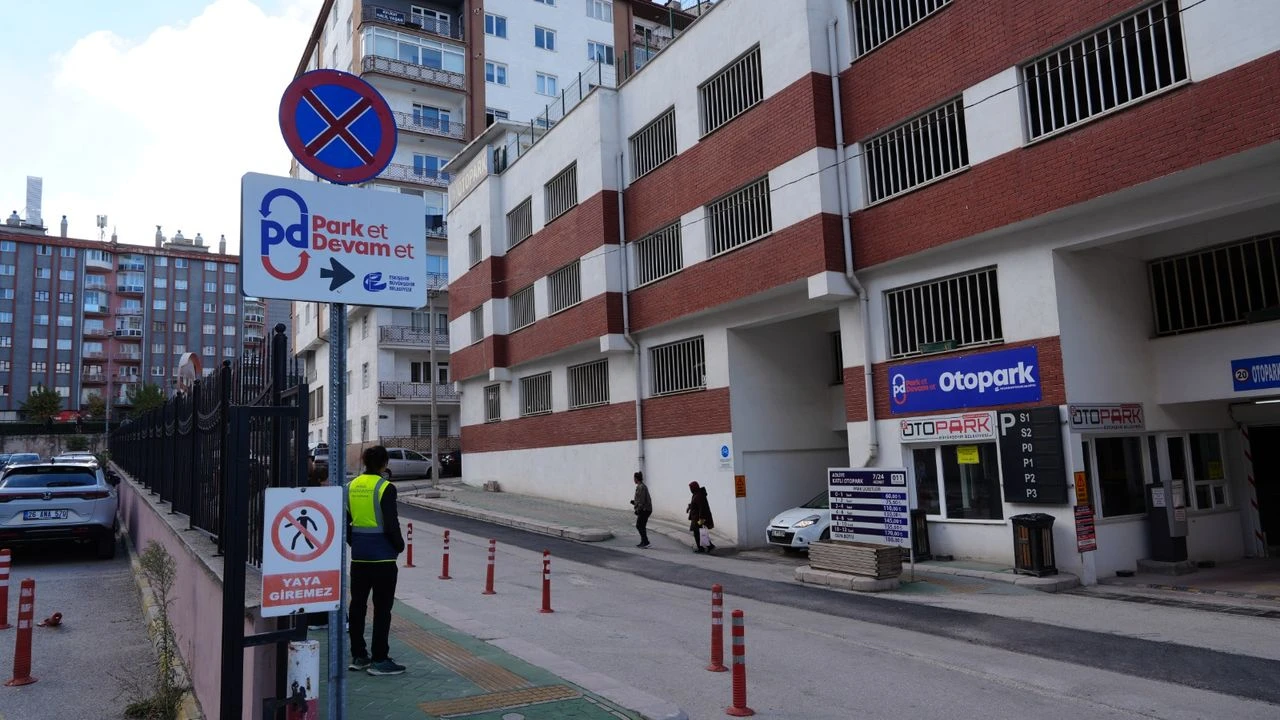 Eskişehir’de Trafiği Rahatlatacak Hamle: Park Et Devam Et Genişliyor!