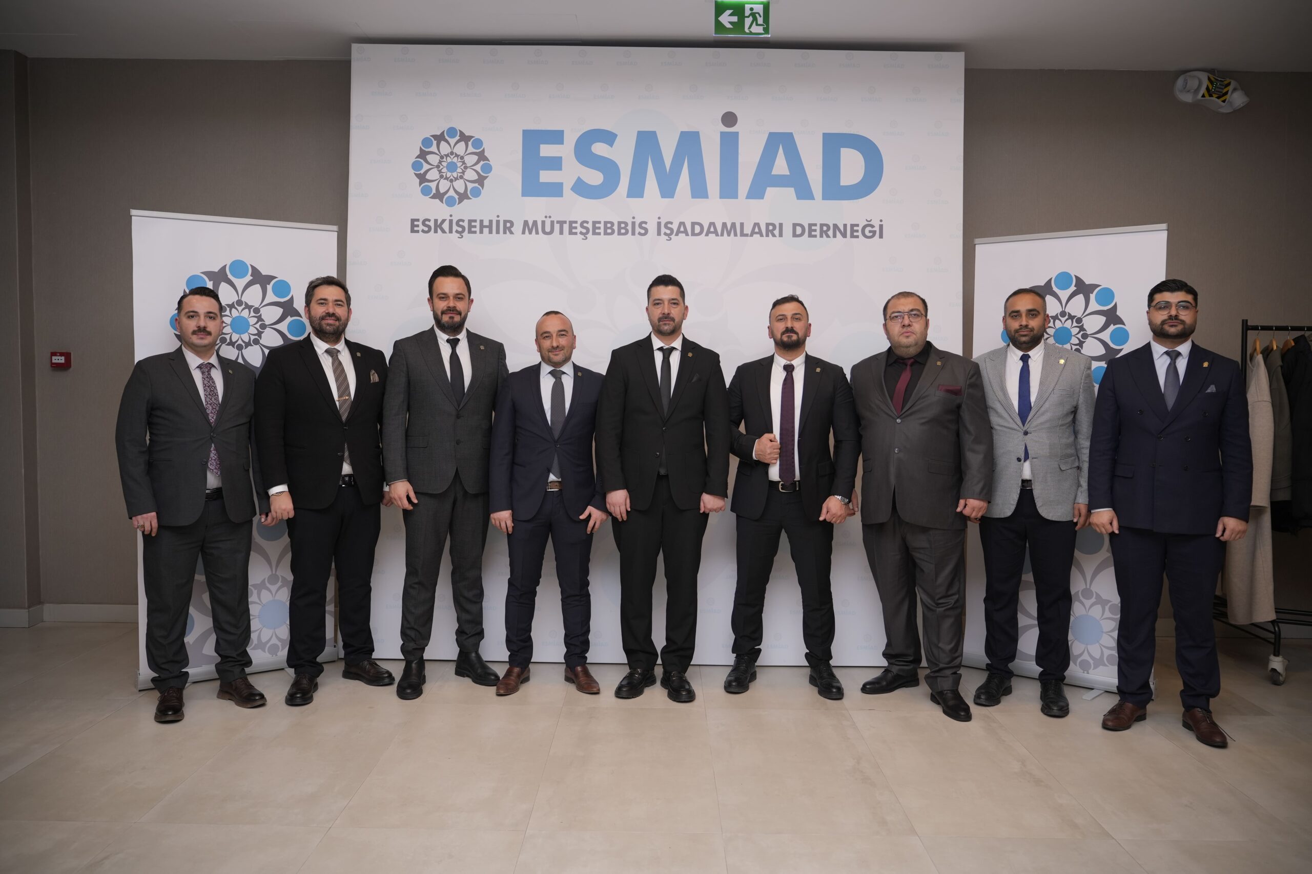 ESMİAD’da Bayrak Değişimi: Başkanlığa Oğuz Sinlenmez Seçildi!