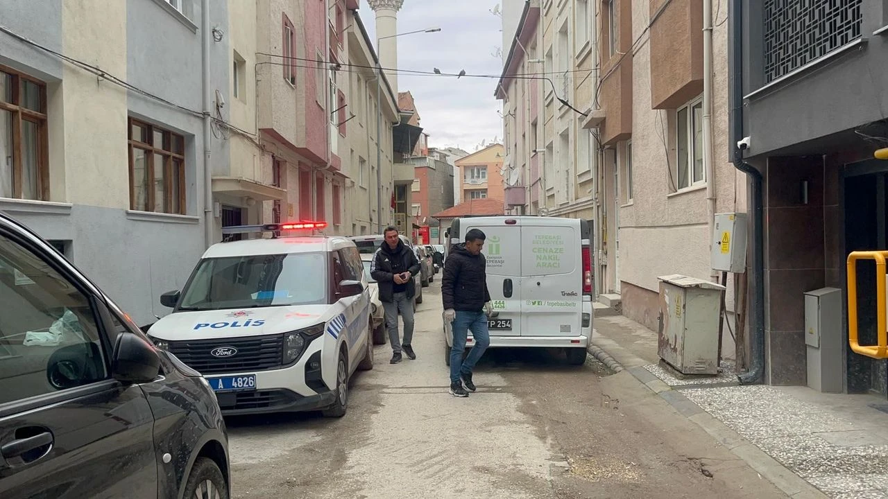 Eskişehir’de haber alınamayan 43 yaşındaki adam evinde ölü bulundu!