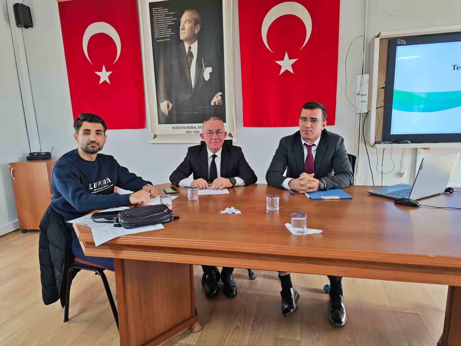 Sarıgöl’de okul müdürleri ikinci dönem hazırlıklarını değerlendirdi