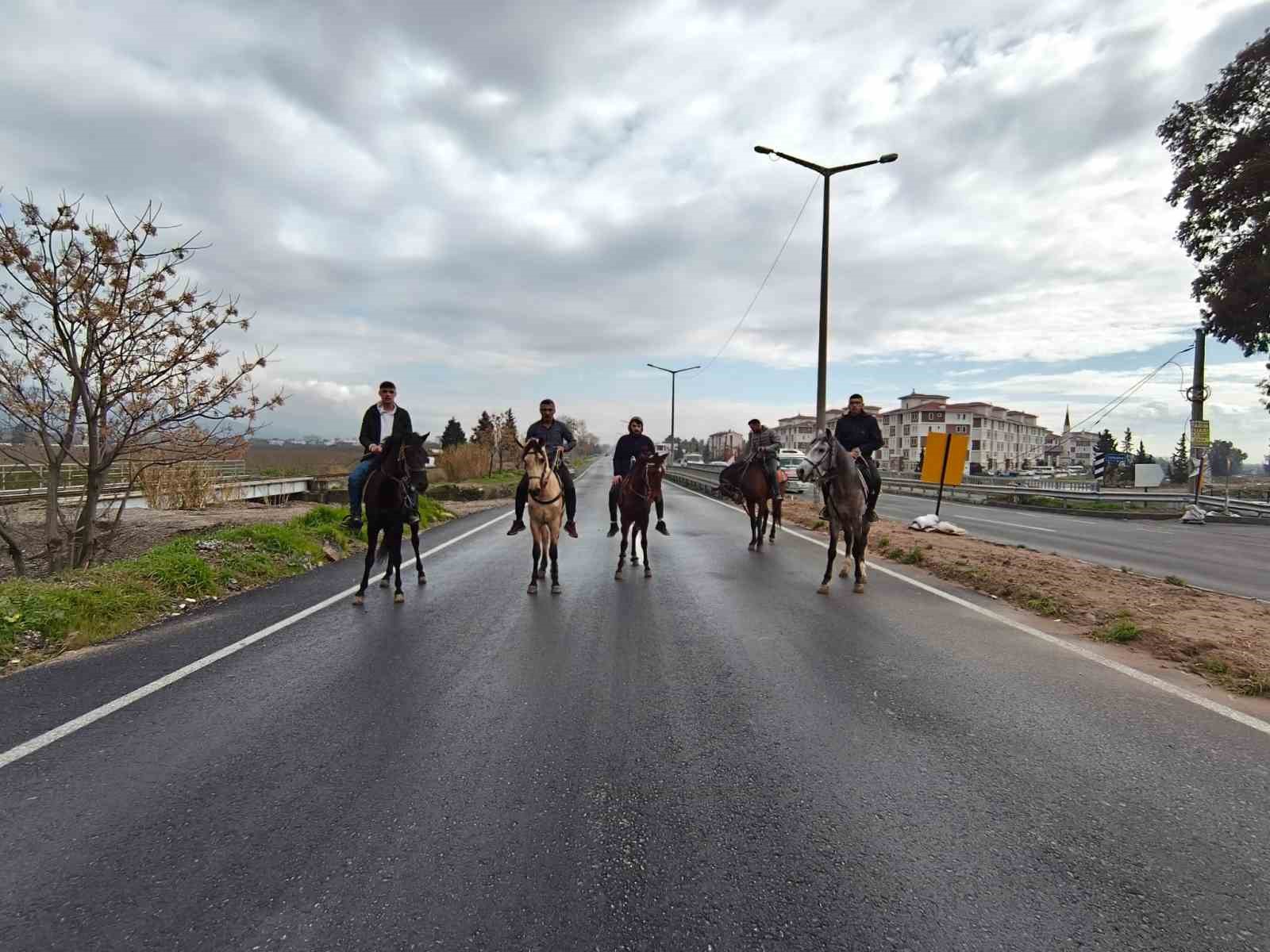 İncirliova’da Rahvan atları yarışlara hazırlanıyor