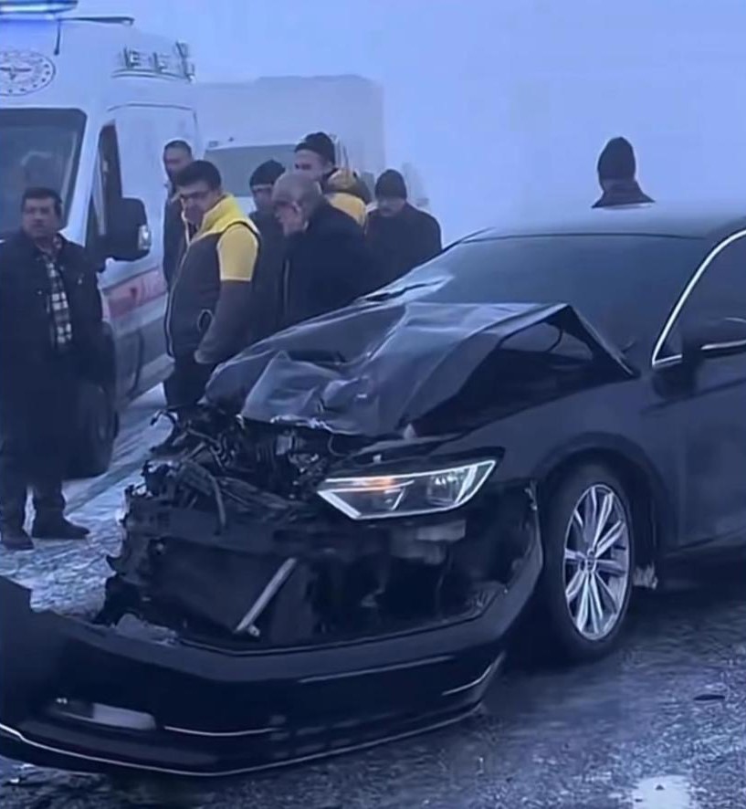 Ağrı’da sis kazaya neden oldu