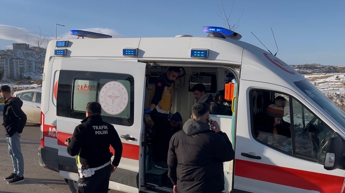 Adıyaman’da devrilen motosikletin sürücüsü yaralandı