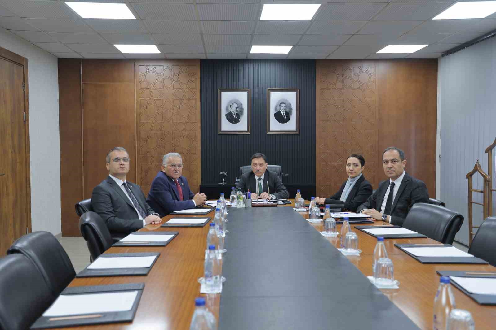 Alzheimer Aktif Yaşam Merkezi için protokol imzalandı