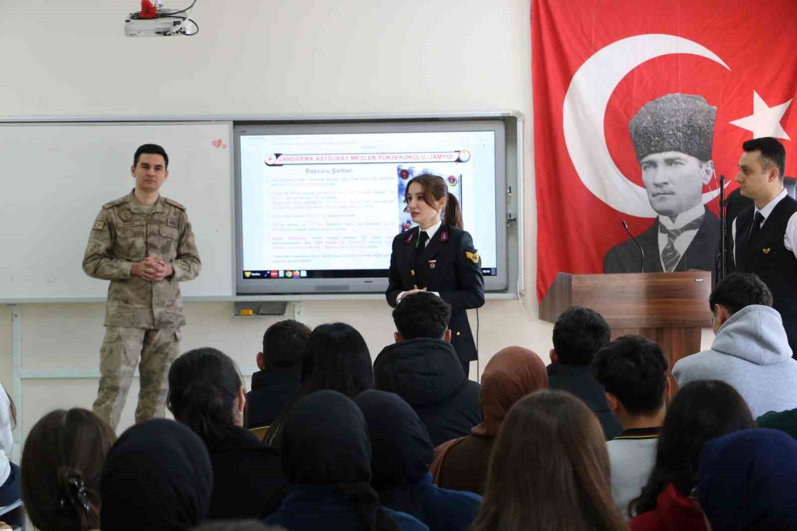 Bayburt’ta 3 Bin 296 lise öğrencisine JSGA tanıtıldı