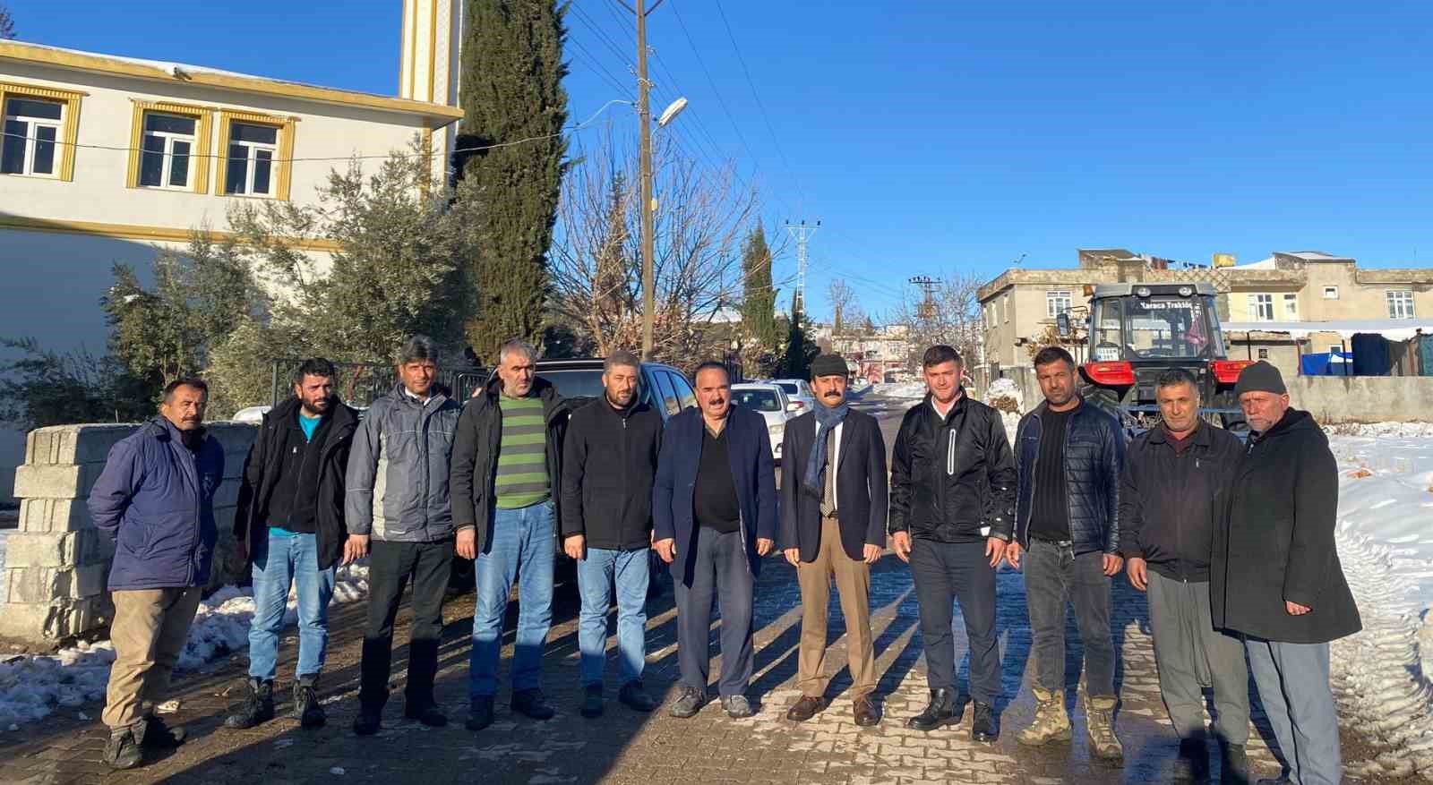 Besni Kaymakamı Aslan, Atmalı Köyü’nde vatandaşlarla buluştu