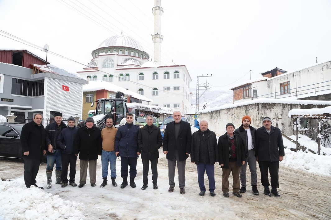 Canik’te kar mesaisi: Kaymakam Aydın ve Başkan Sandıkçı sahada