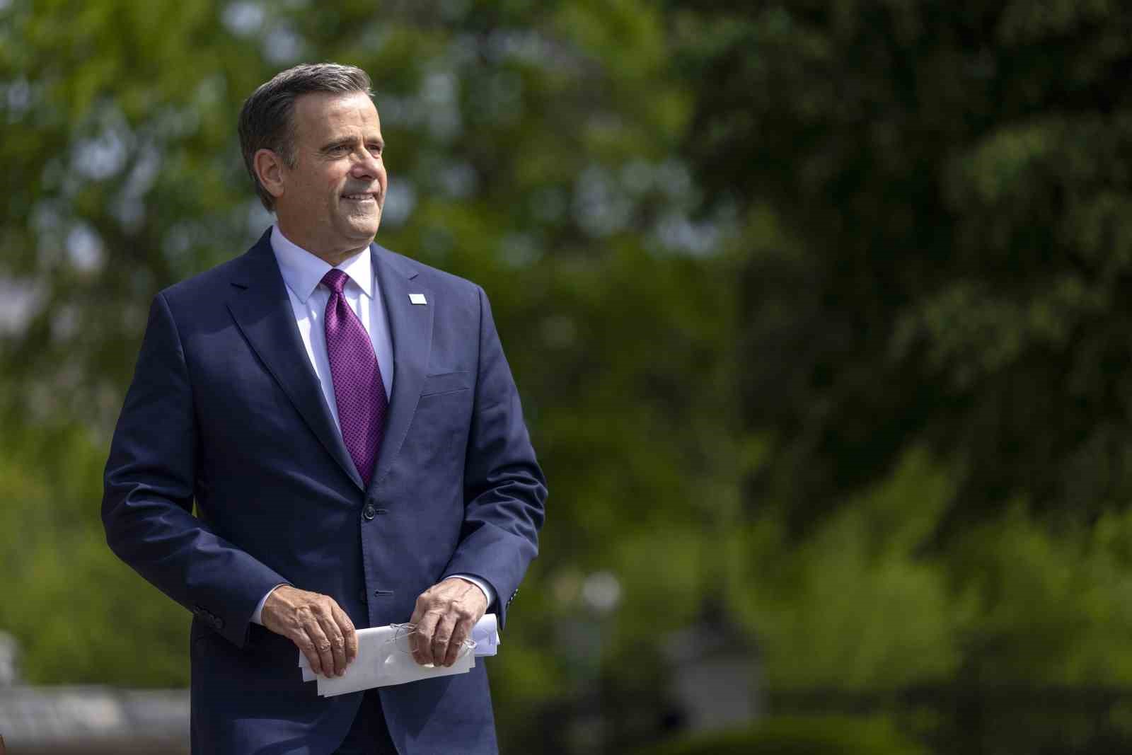 CIA Başkanı Ratcliffe, Karakas’ta geçici Venezuela Devlet Başkanı Rodriguez ile görüştü