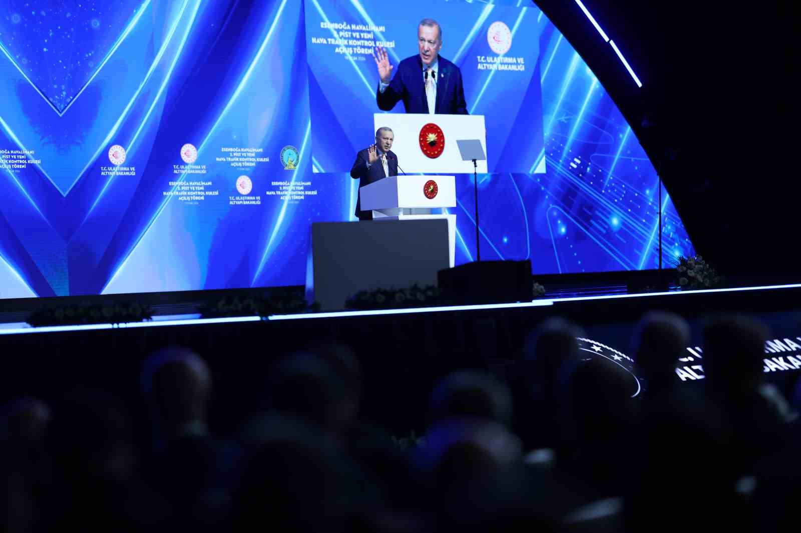 Cumhurbaşkanı Erdoğan: "Türkiye’yi dünyanın en geniş uçuş alanına sahip ülkelerinden biri yaptık"