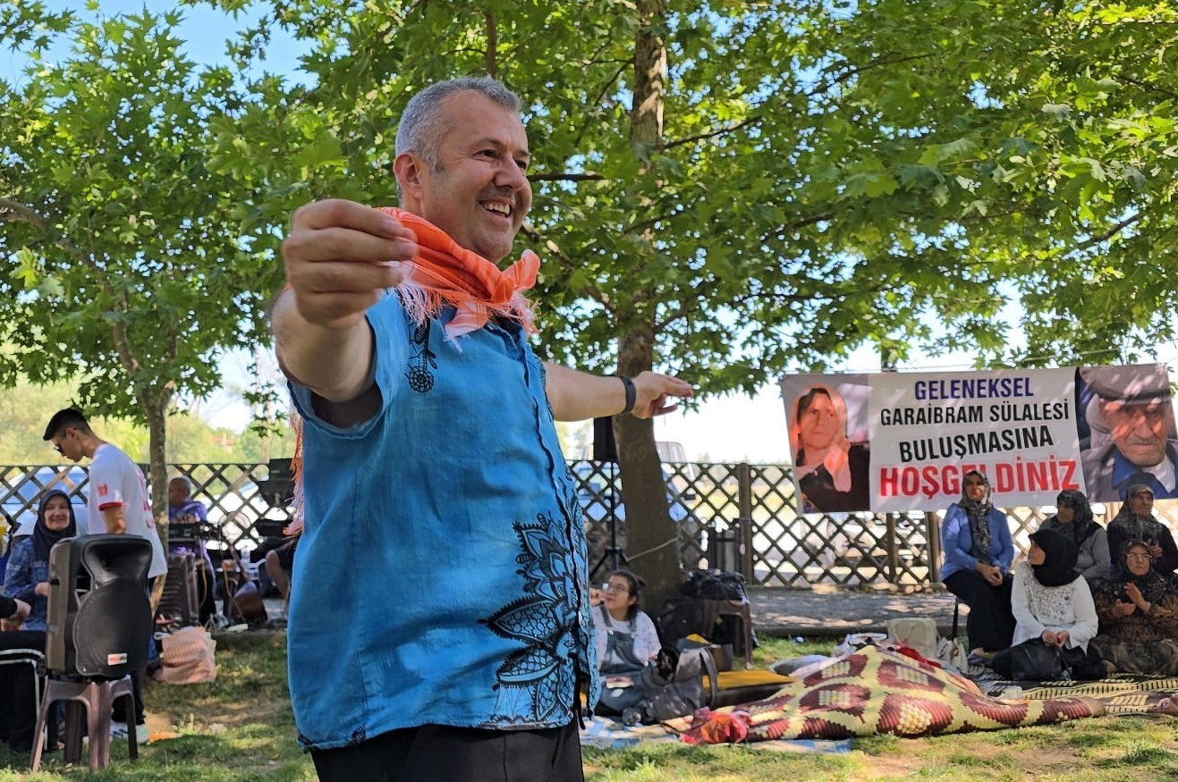 Denizlili ünlü besteciden yürekleri ısıtacak yeni şarkı