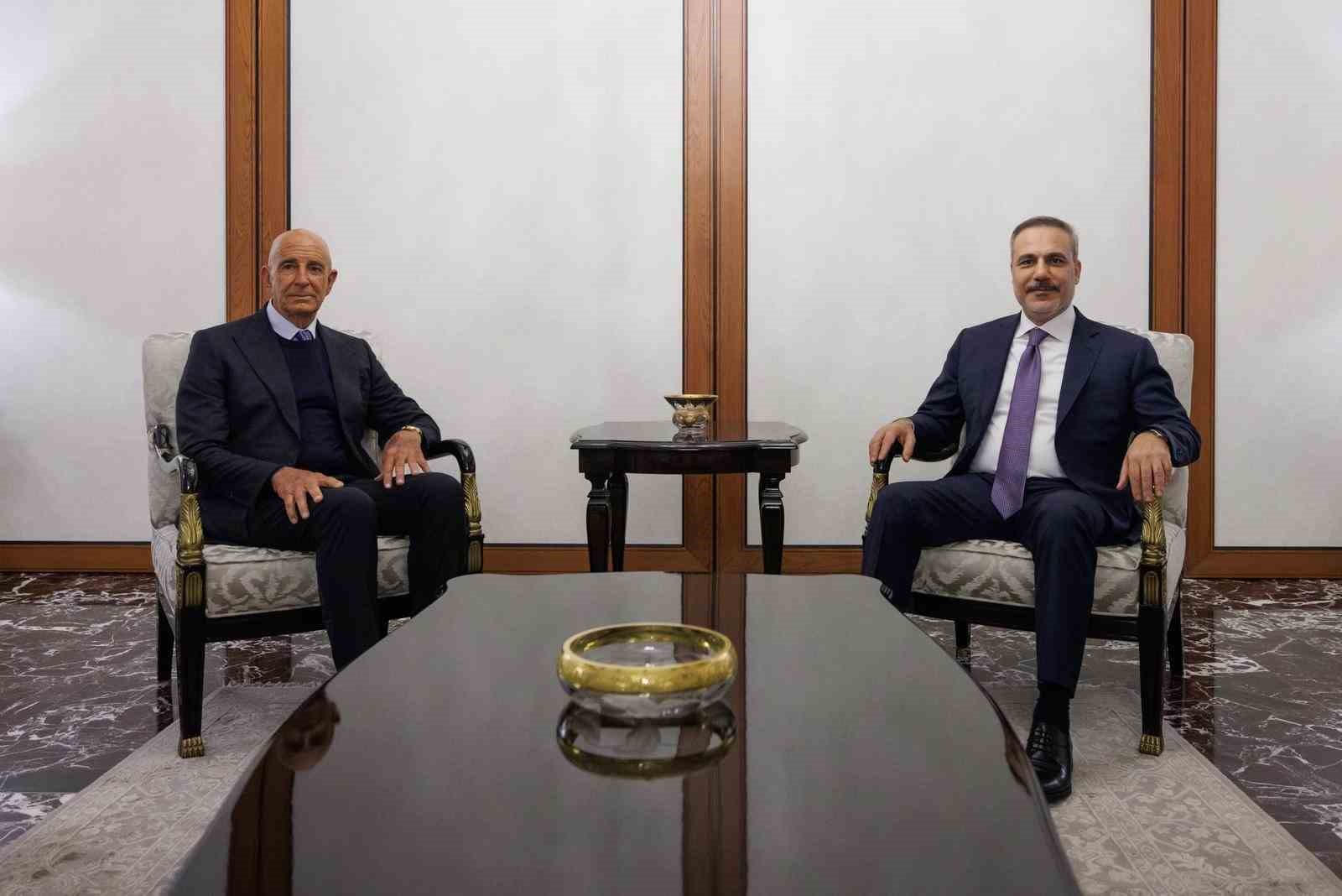 Dışişleri Bakanı Fidan, ABD’nin Ankara Büyükelçisi Barrack’ı kabul etti