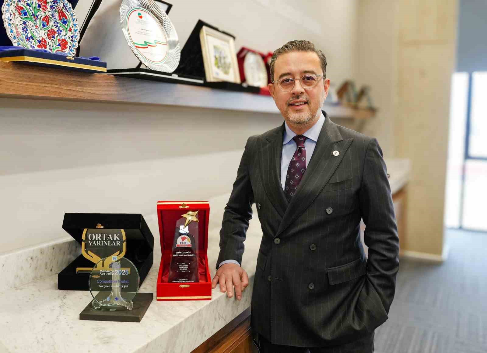 DSO Başkanı Selim Kasapoğlu’na ‘En Başarılı İş İnsanı’ ödülü