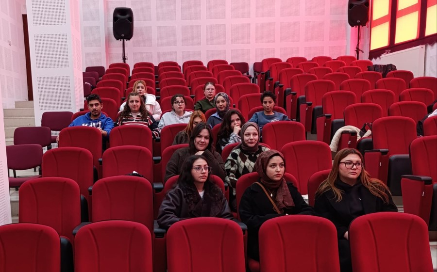 Emet MYO’da İŞKUR Gençlik Programı kapsamında eğitimler düzenlendi