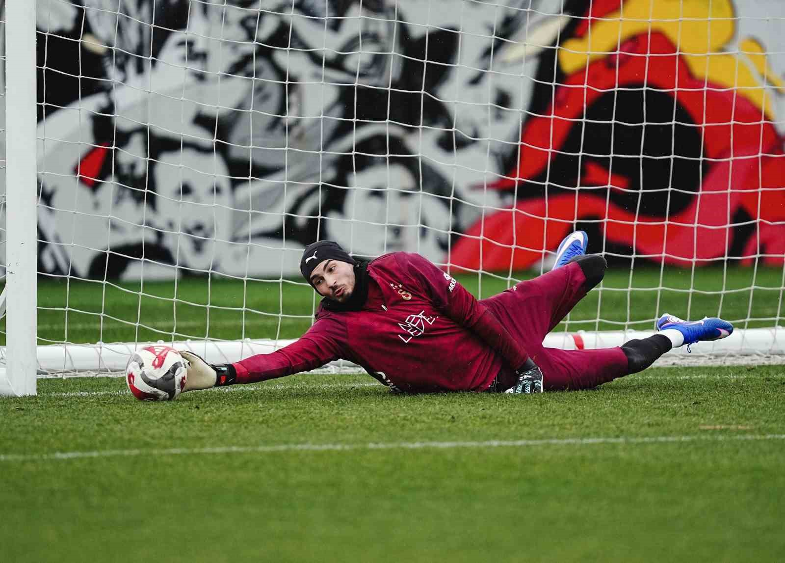 Galatasaray, Fethiyespor maçı hazırlıklarına başladı