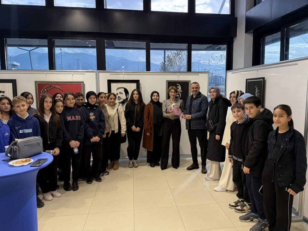 Kartepe’de filografi sergisi sanatseverlerle buluştu