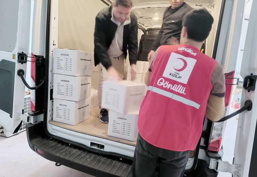 Kızılay’dan Gazipaşa’da ihtiyaç sahiplerine yardım eli