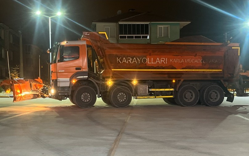 Kütahya’da Karayolları ekipleri teyakkuzda