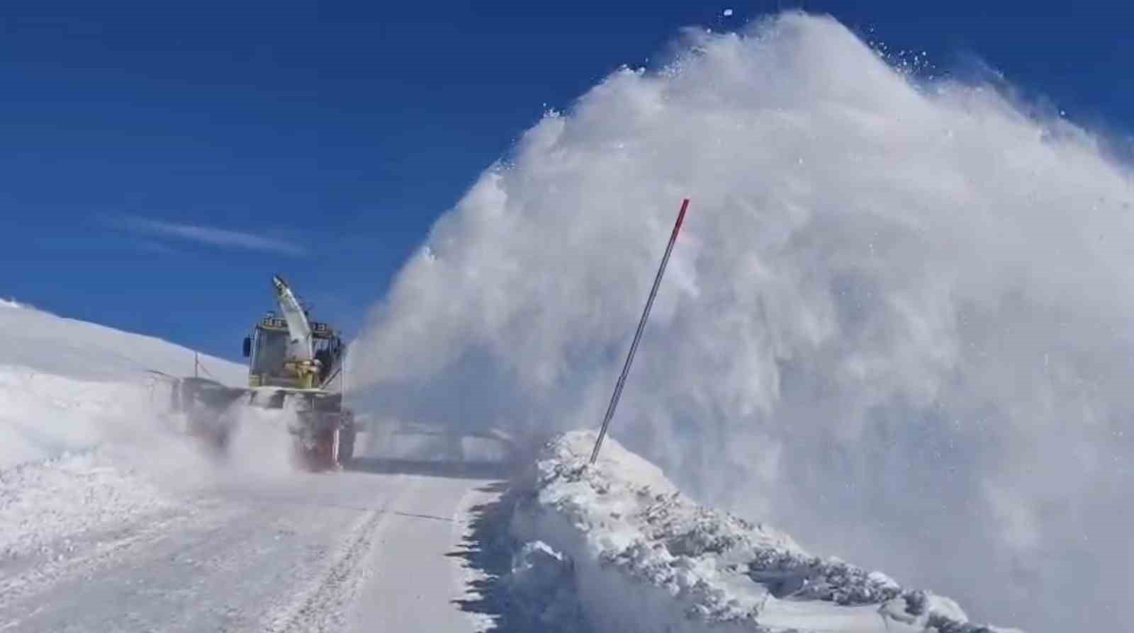Malatya Büyükşehir Belediyesi’nden karla mücadele seferberliği