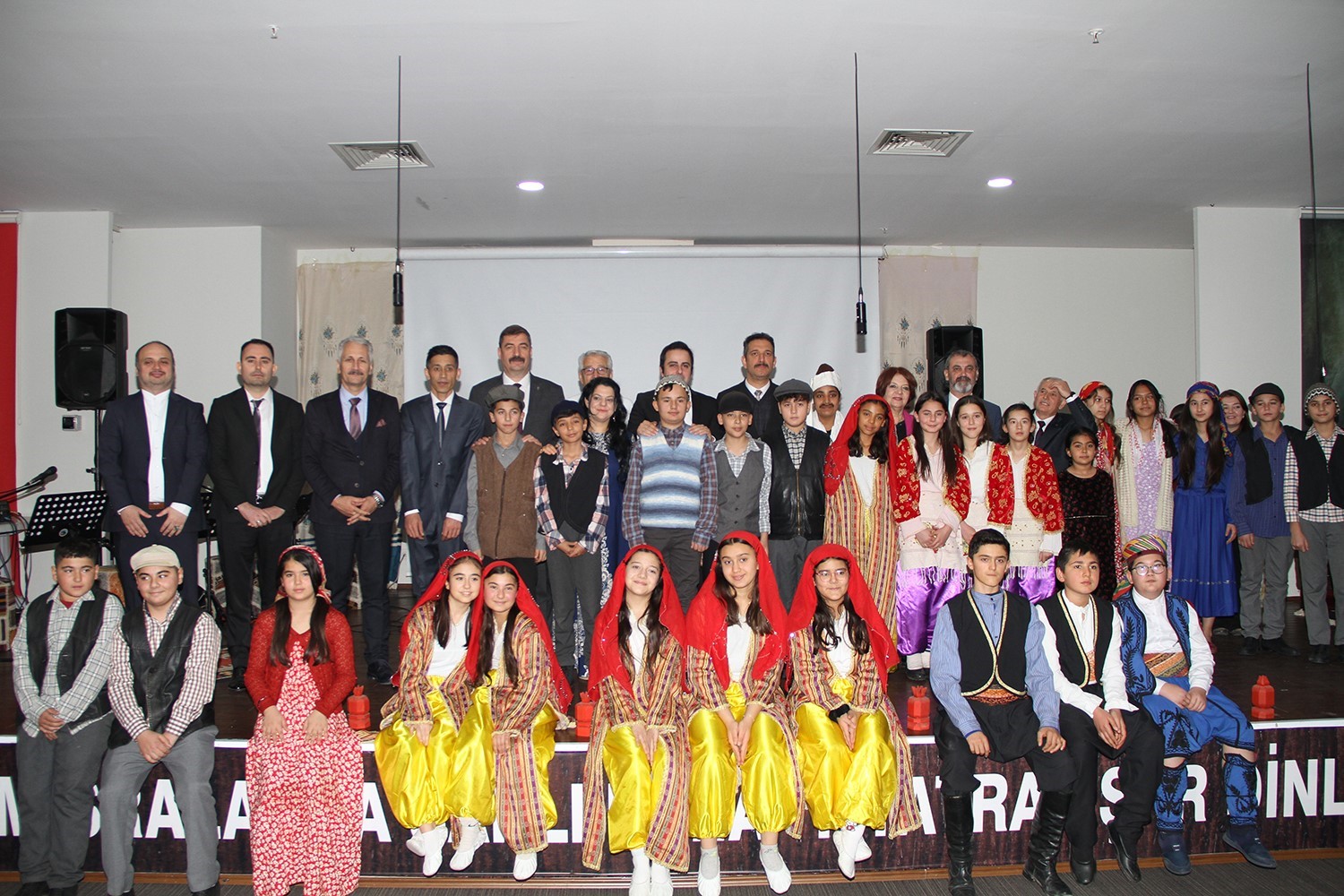 "Mısralarda Saklı Kula Tiyatral Şiir Etkinliği" yoğun ilgi gördü