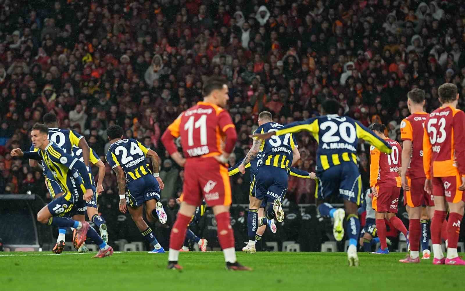 Oosterwolde, bu sezon ilk golünü Galatasaray’a attı