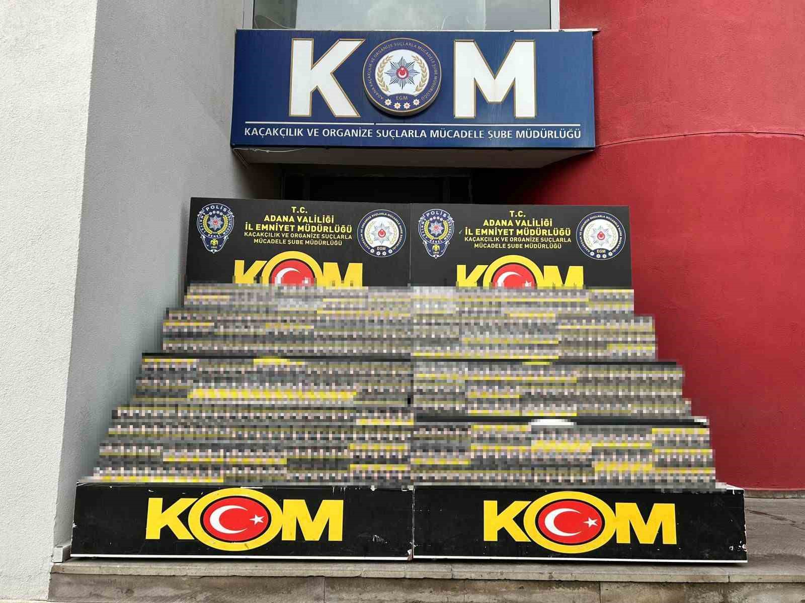 Otomobilden 10 bin paket kaçak sigara çıktı: 2 kişi tutuklandı