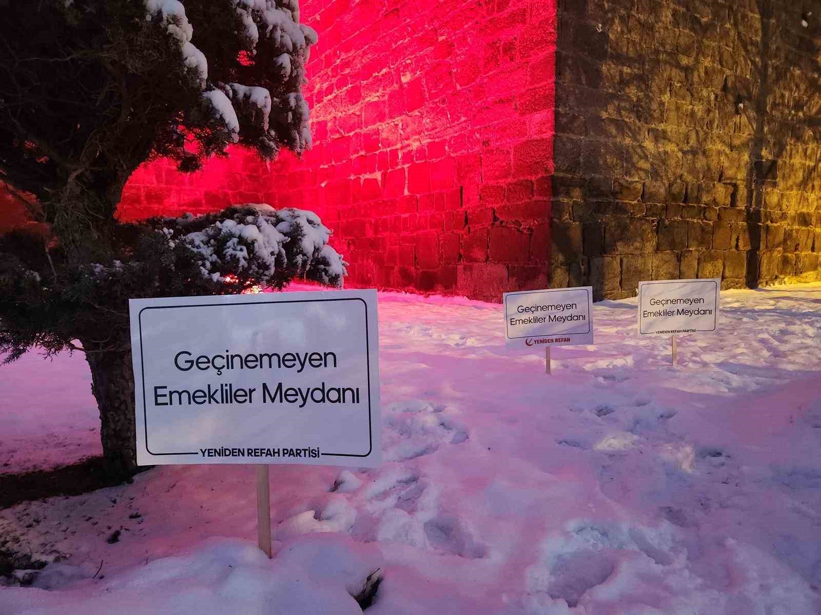 Özcan Başkandan Cumhuriyet Meydanı’na yeni isim teklifi