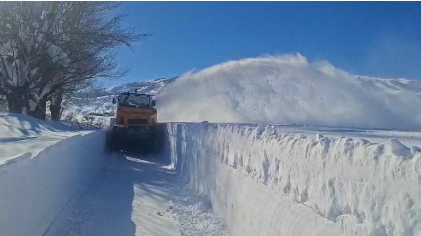 Tunceli’de  Yüzlerce köy yolu ulaşıma açıldı, 43’ünde çalışmalar sürüyor