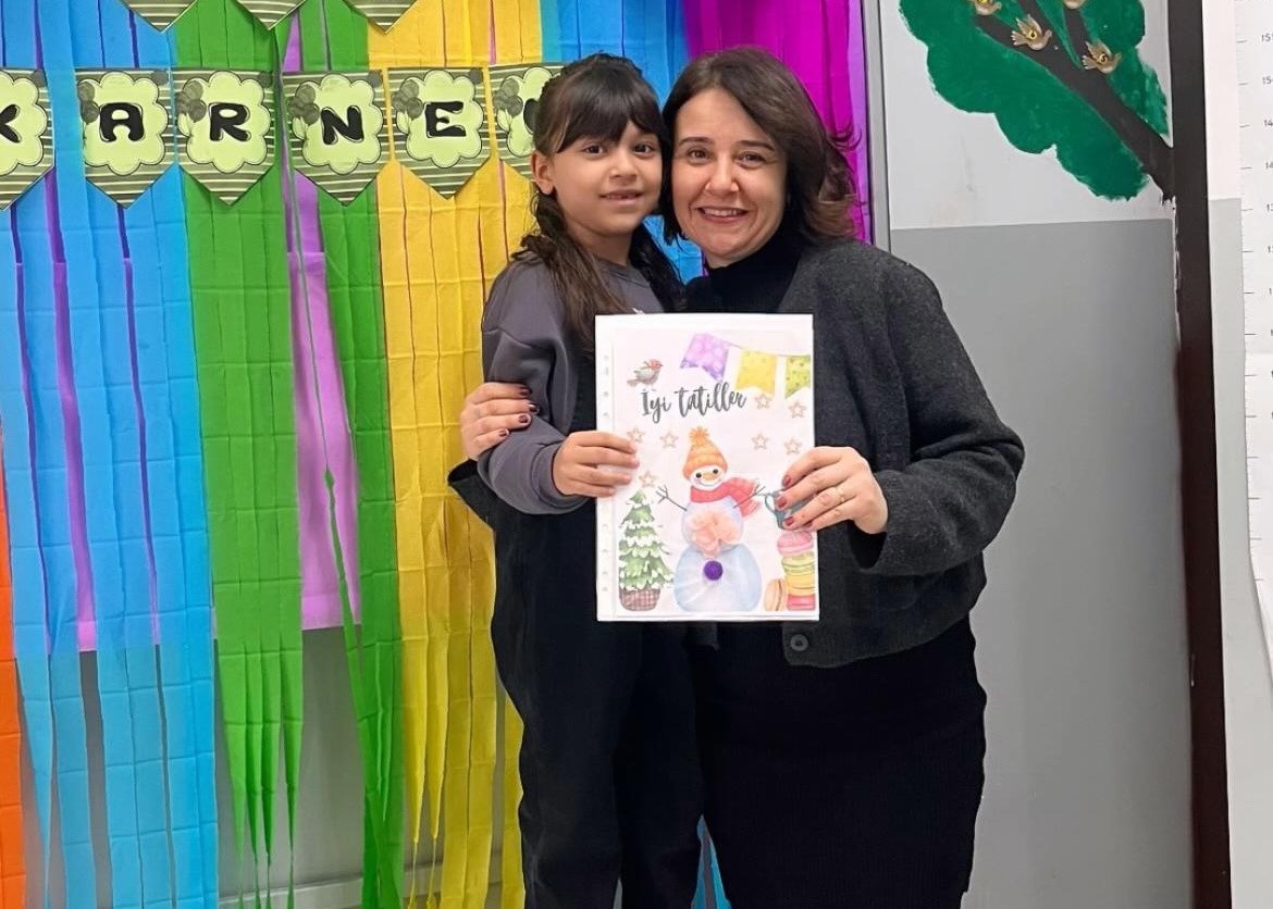 Yarıyıl tatili başladı, İzmir’de 721 bin 862 öğrenci karne sevinci yaşadı