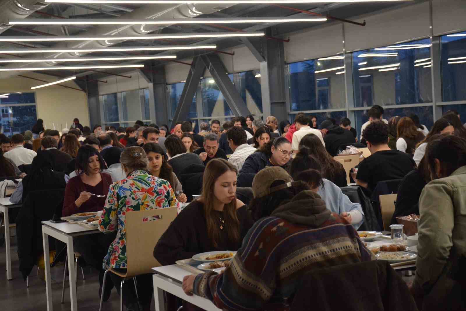 Öğrenci Kulüpleri iftarda buluştu