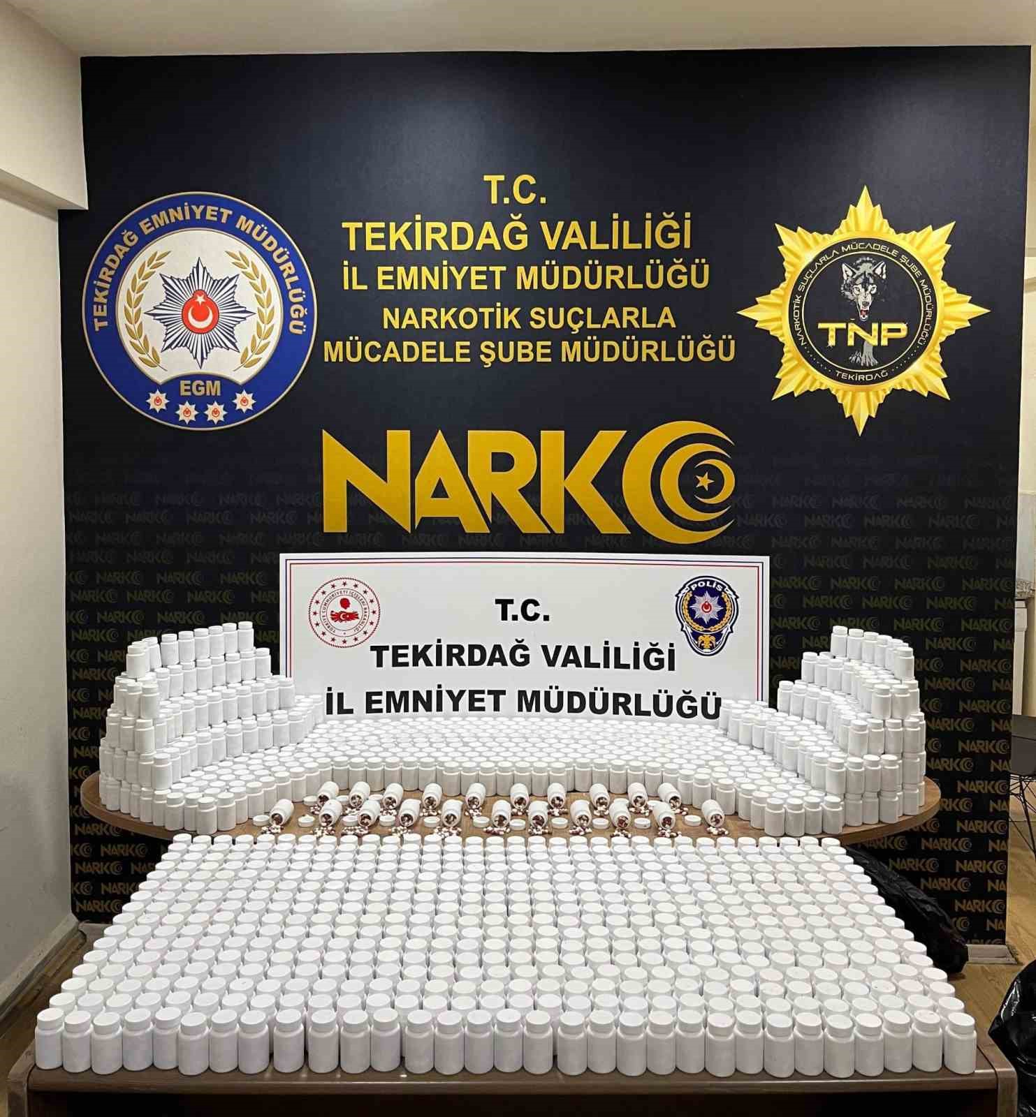 Tekirdağ’da torbacının zulasından 81 bin 700 sentetik ecza çıktı