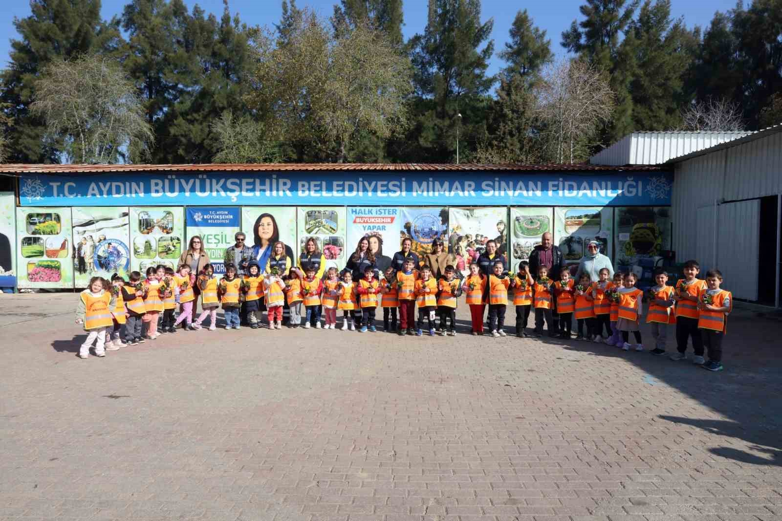 Aydın’da öğrenciler doğa sevgisini öğreniyor