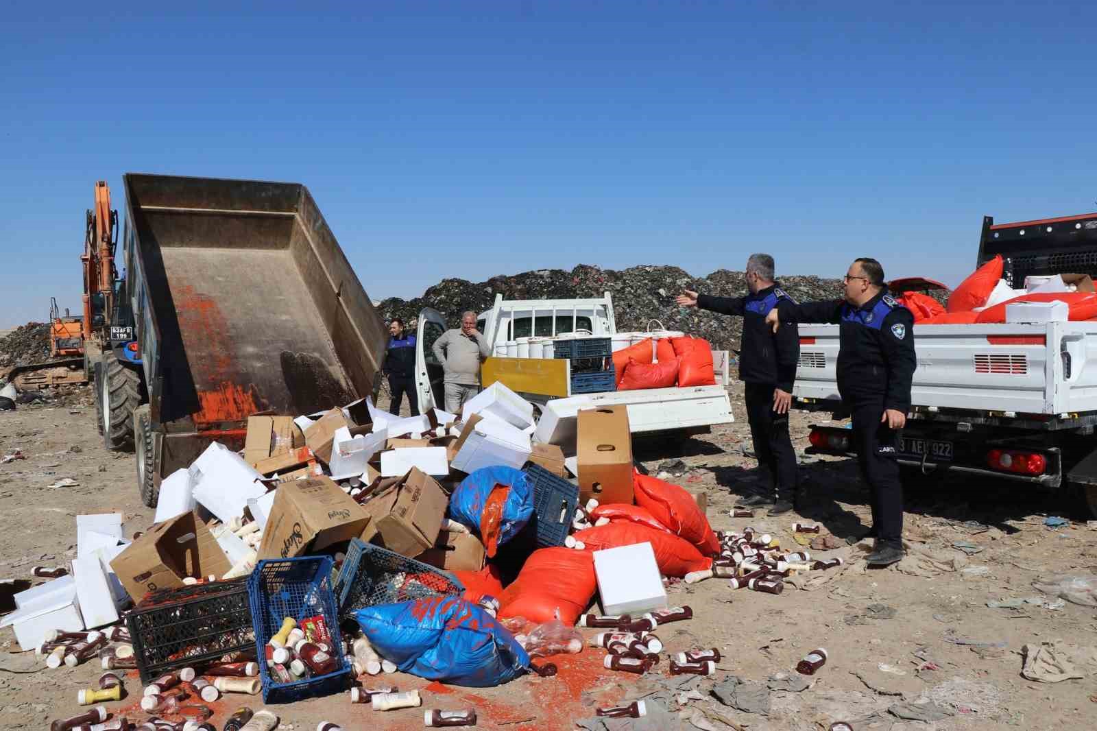 Şanlıurfa’da 5 ton bozuk gıda ele geçirildi