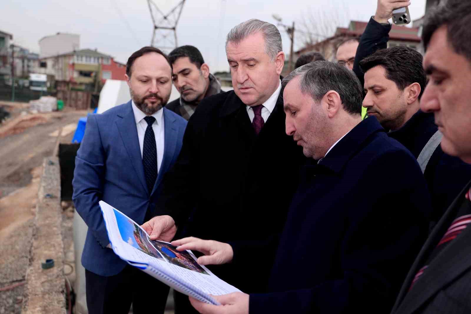 Gençlik ve Spor Bakanı Bak’tan Sultanbeylili gençlere müjde