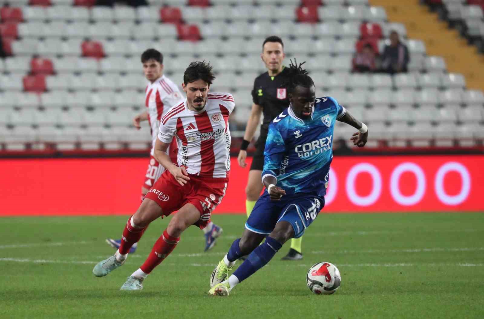 Ziraat Türkiye Kupası: Antalyaspor: 0 - Samsunspor: 2 (Maç sonucu)