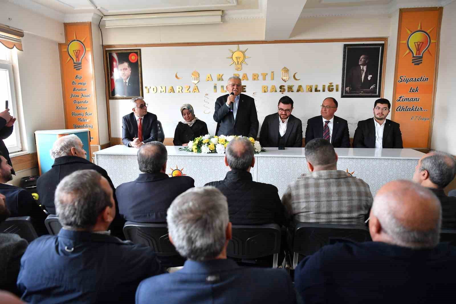 Başkan Büyükkılıç’tan Tomarza ve Bünyan’da Ramazan-ı Şerif buluşması