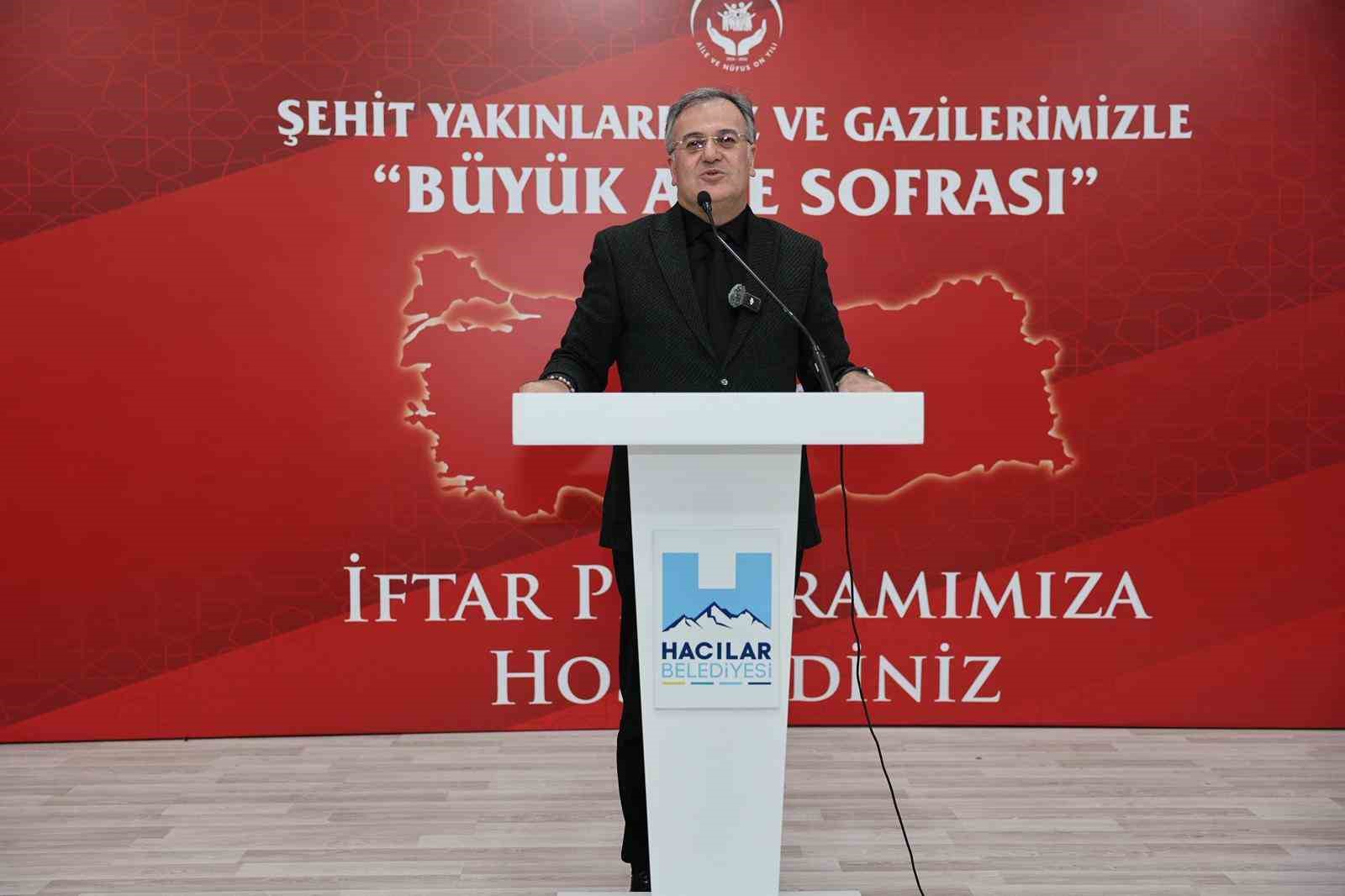 Başkan Özdoğan: "Şehit ailelerimiz ve gazilerimiz, her zaman baş tacımızdır"