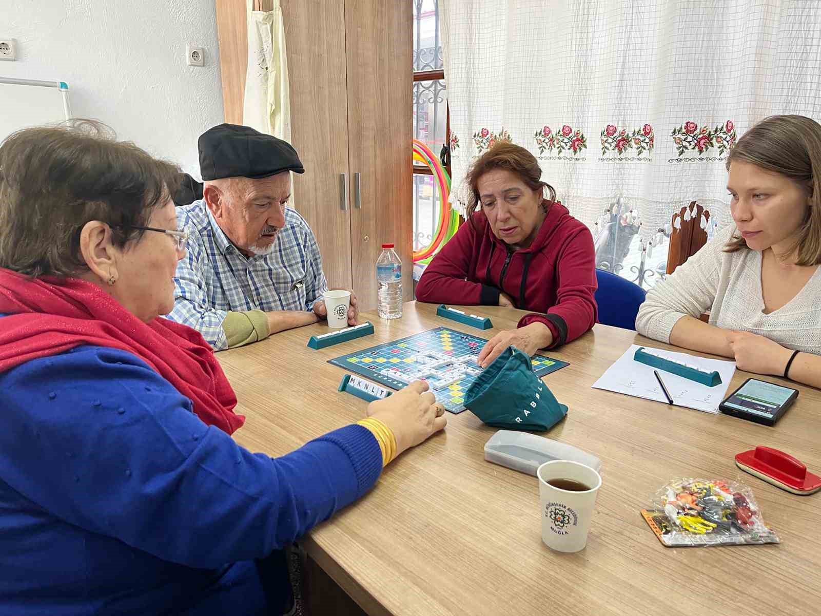 Muğla Büyükşehir 100 Yaş Evlerinde yüzler gülüyor